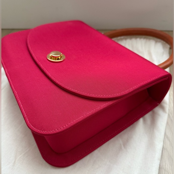 Mansur Gavriel Elegant Red Handbag - Picture 5 of 10